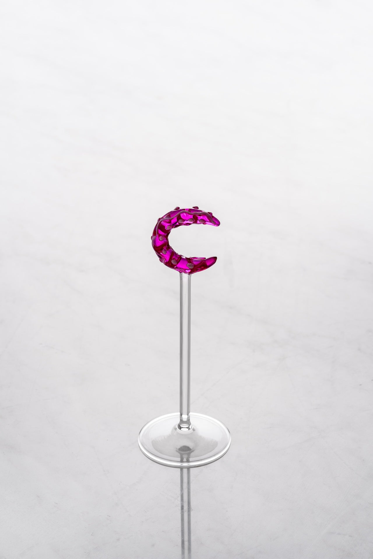Moon Stand - Medium - Fuschia