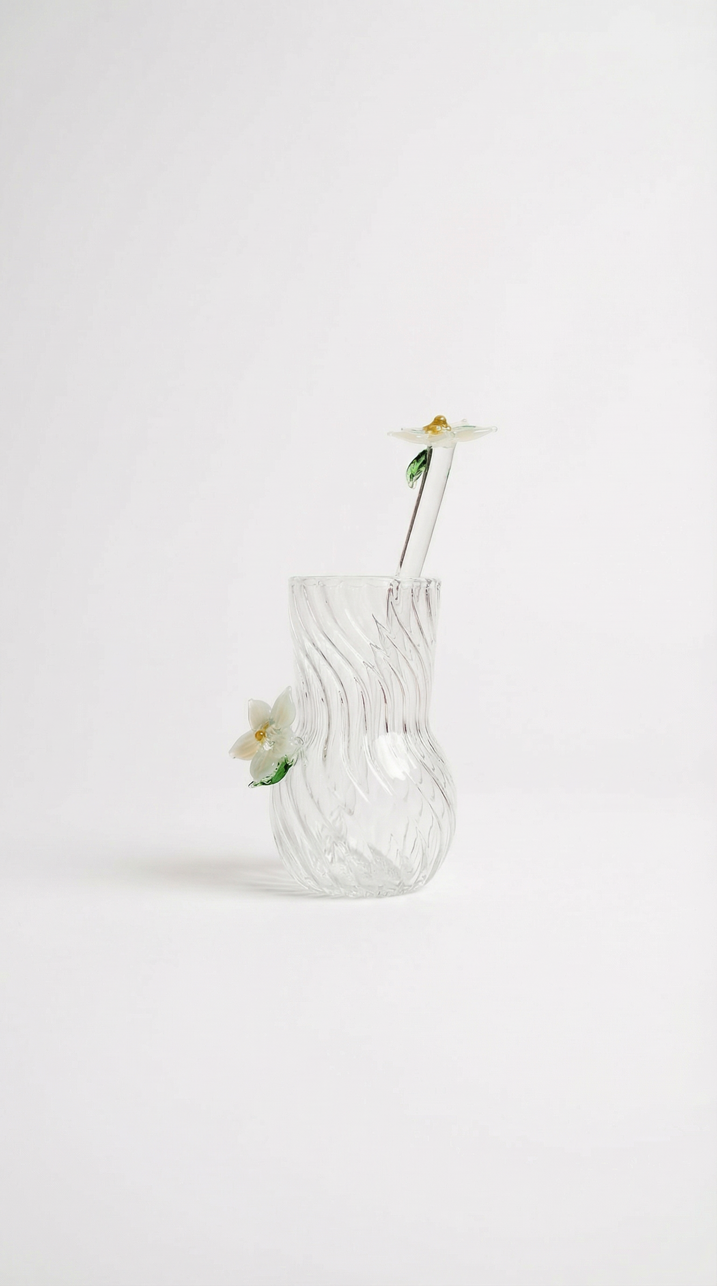 Orange blossom blown glass spoon by By Lea Sfeir for elegant hosting and refined table décor