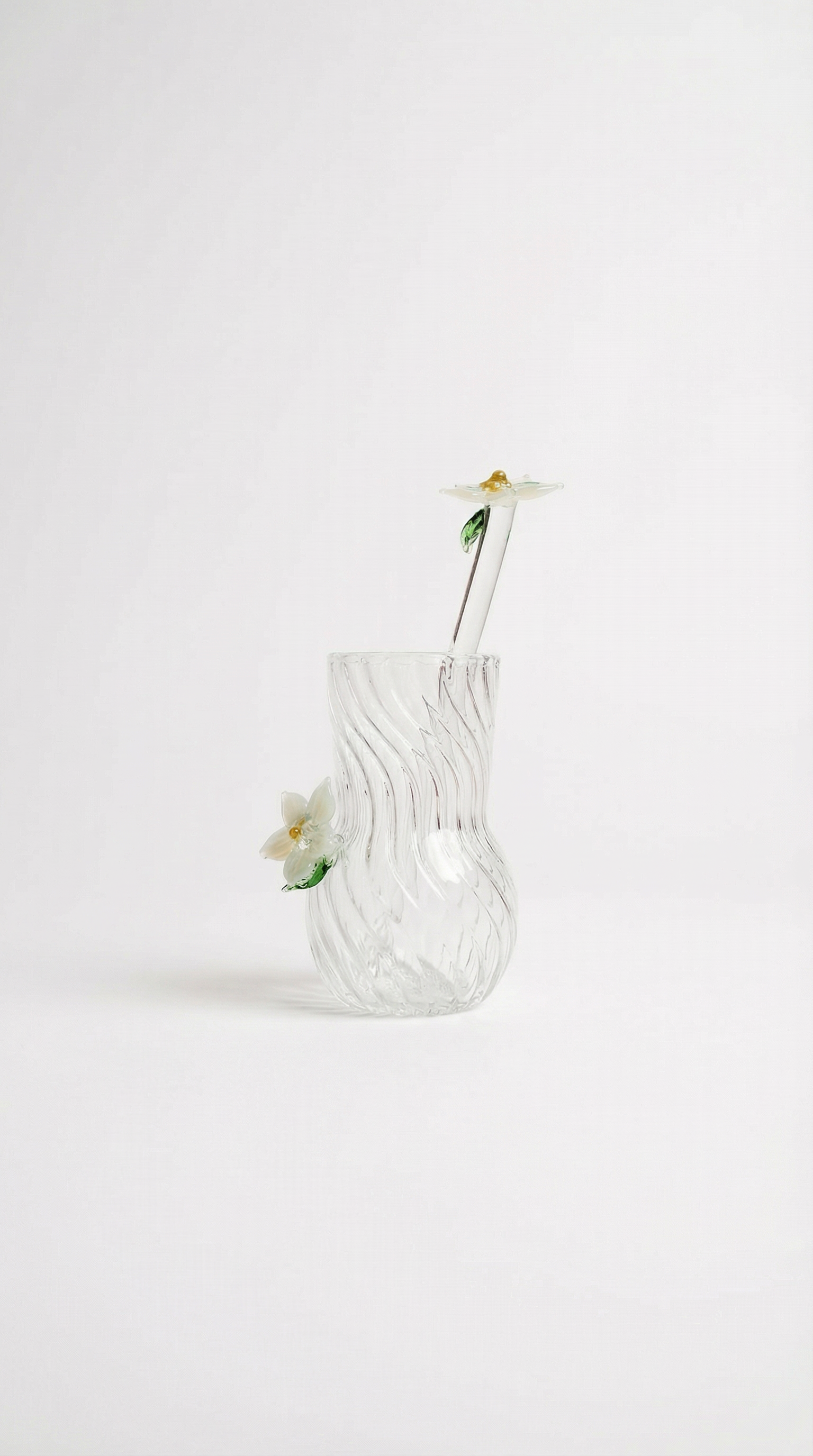 Orange blossom blown glass spoon by By Lea Sfeir for elegant hosting and refined table décor